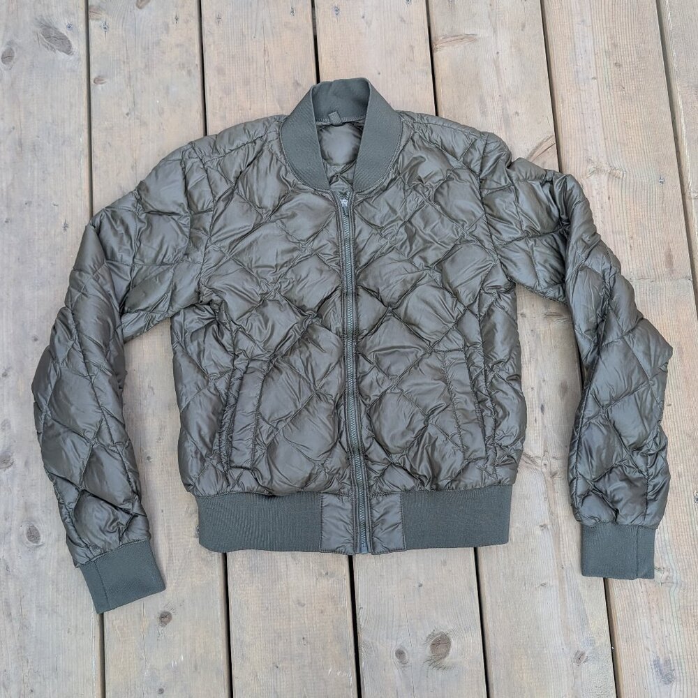 TNA Quilted Bomber Jacket Women's Olive Green Long Sleeve Full Zipper Nylon